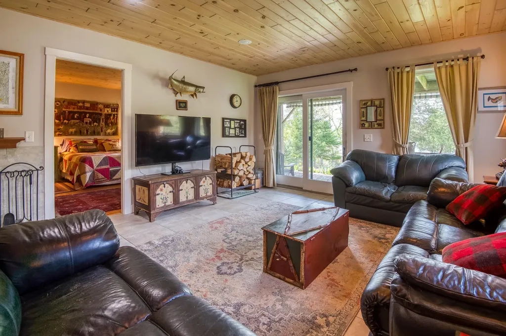 36 Chestnut Lane Rangeley ME 04970