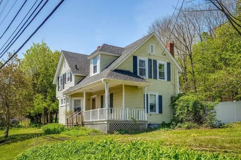 1119 Commercial Street Rockport ME 04856