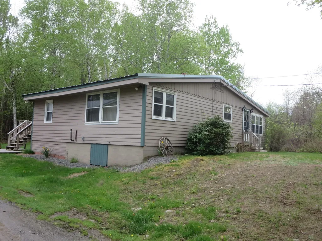 148 Zions Hill Road Dexter ME 04930