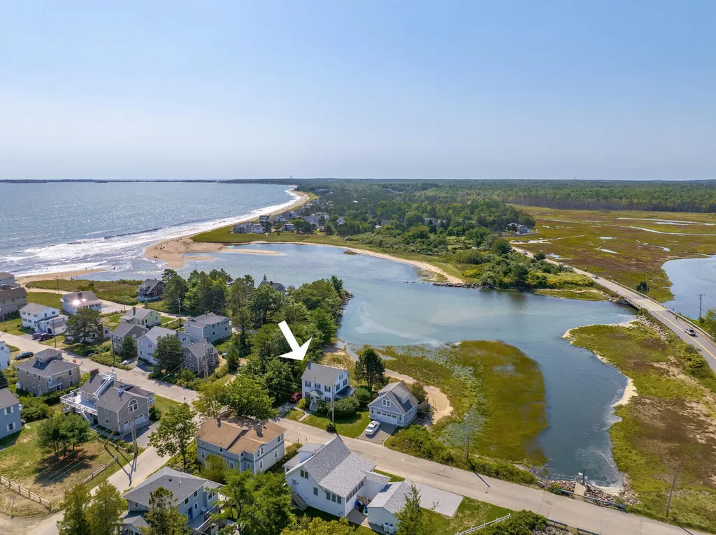 23 New Salt Road Old Orchard Beach ME 04064