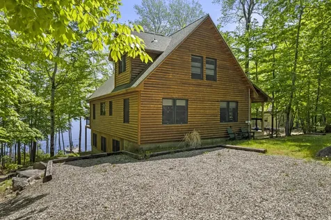 84 Ridge Road Frye Island ME 04071