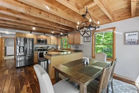 84 Ridge Road Frye Island ME 04071