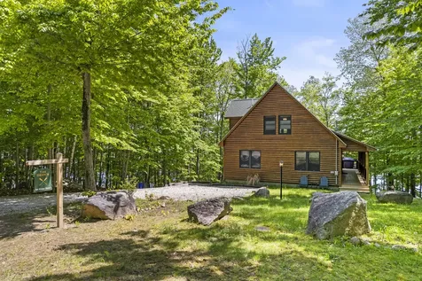 84 Ridge Road Frye Island ME 04071