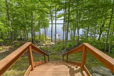 84 Ridge Road Frye Island ME 04071