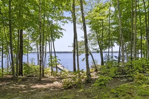 84 Ridge Road Frye Island ME 04071
