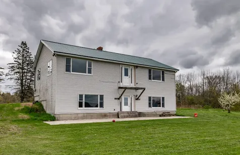 598 Pond Road Wales ME 04280