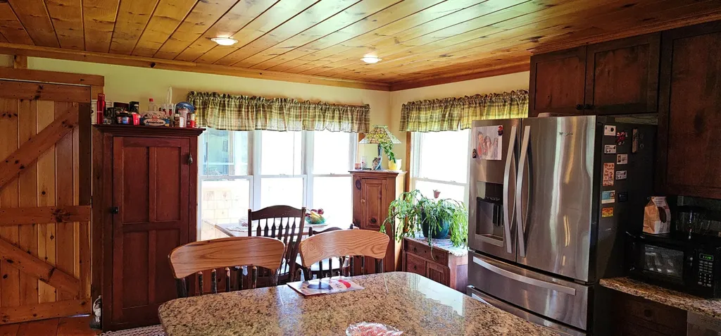 112 Drury Road Solon ME 04979