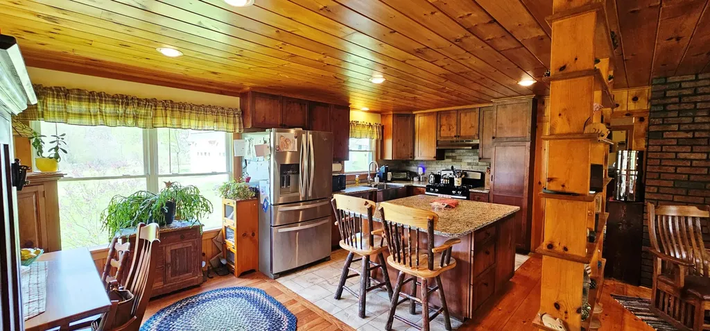 112 Drury Road Solon ME 04979