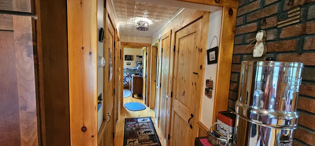 112 Drury Road Solon ME 04979