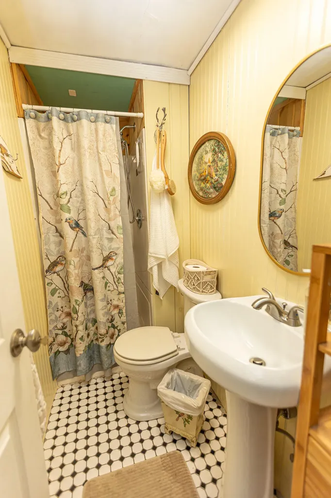 253 Lakewood Road Casco ME 04015