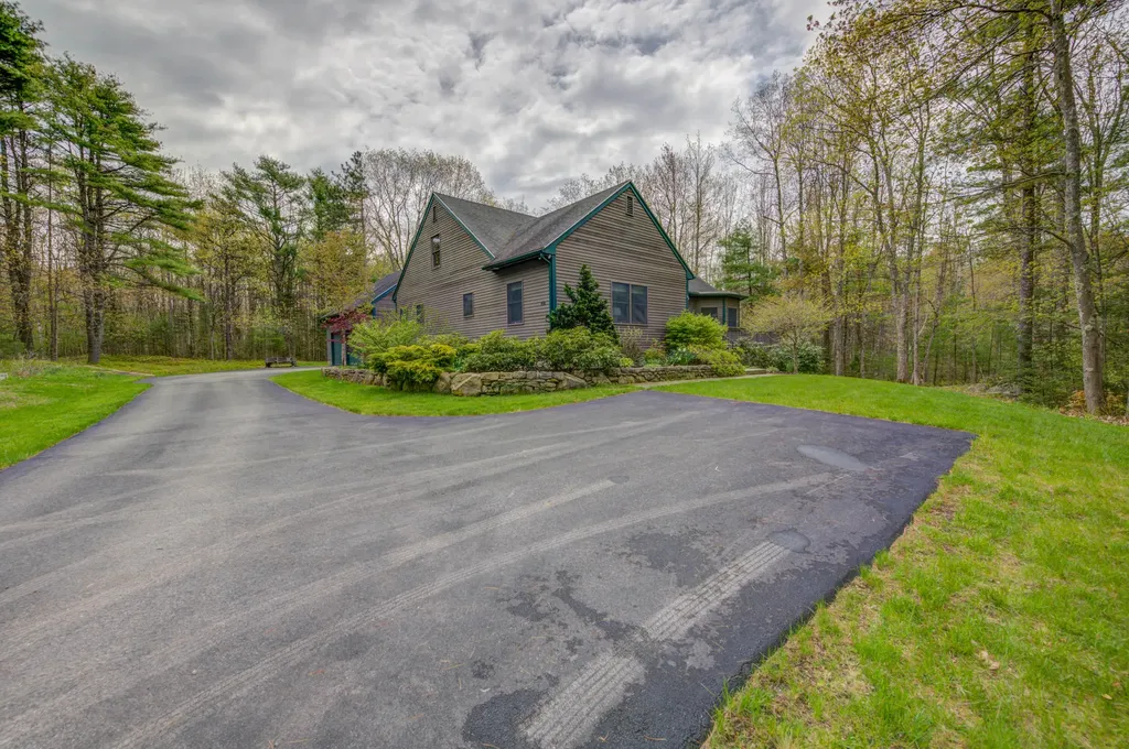 19 Tanglewood Road Kennebunkport ME 04046