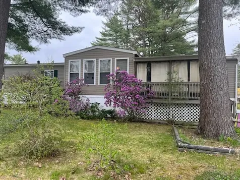 24 Theodore Drive Brunswick ME 04011