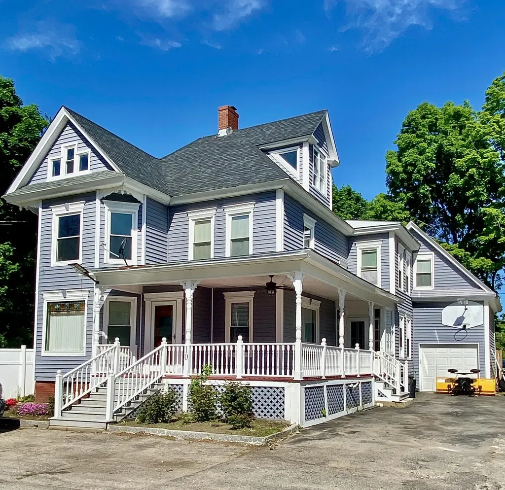 10 Maple Street Sanford ME 04073