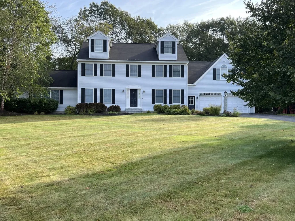 32 Vista Drive South Portland ME 04106