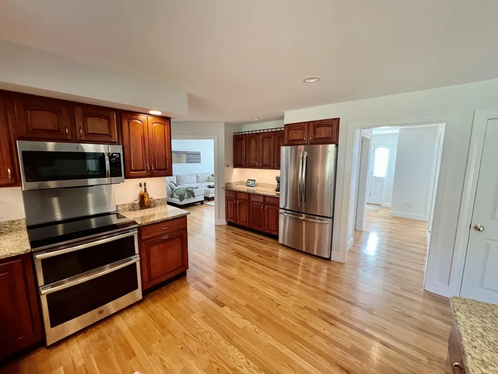 32 Vista Drive South Portland ME 04106