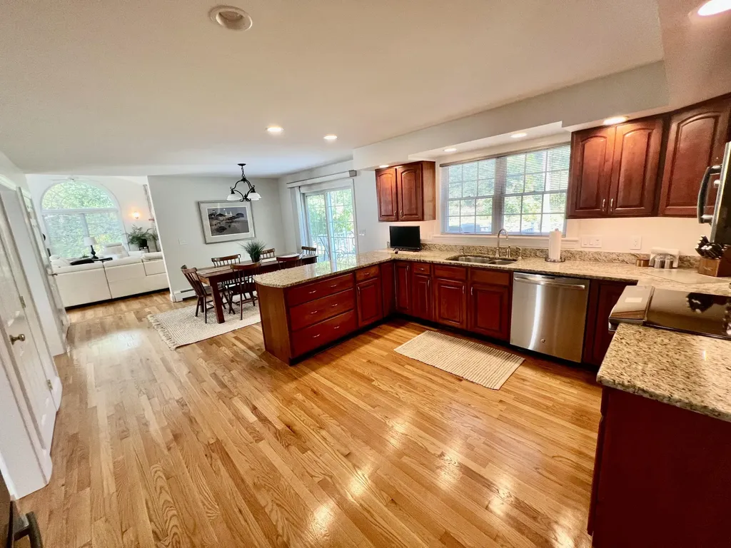 32 Vista Drive South Portland ME 04106