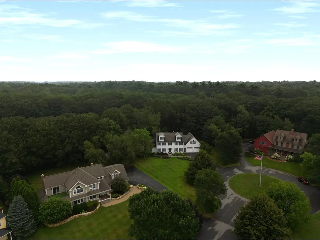 32 Vista Drive South Portland ME 04106