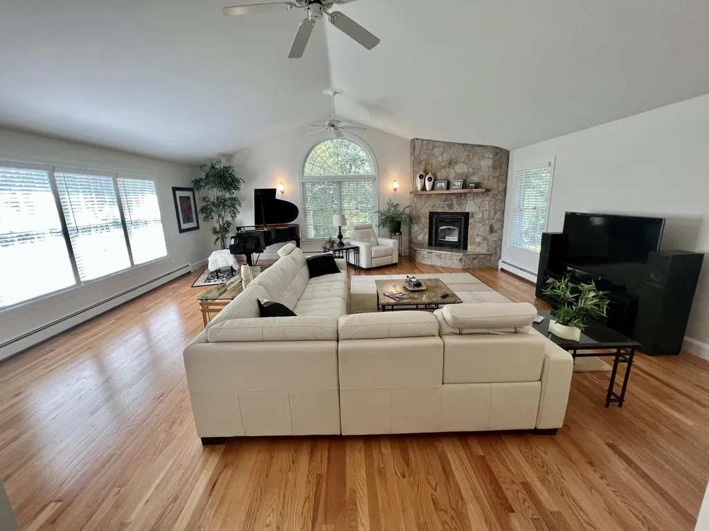32 Vista Drive South Portland ME 04106