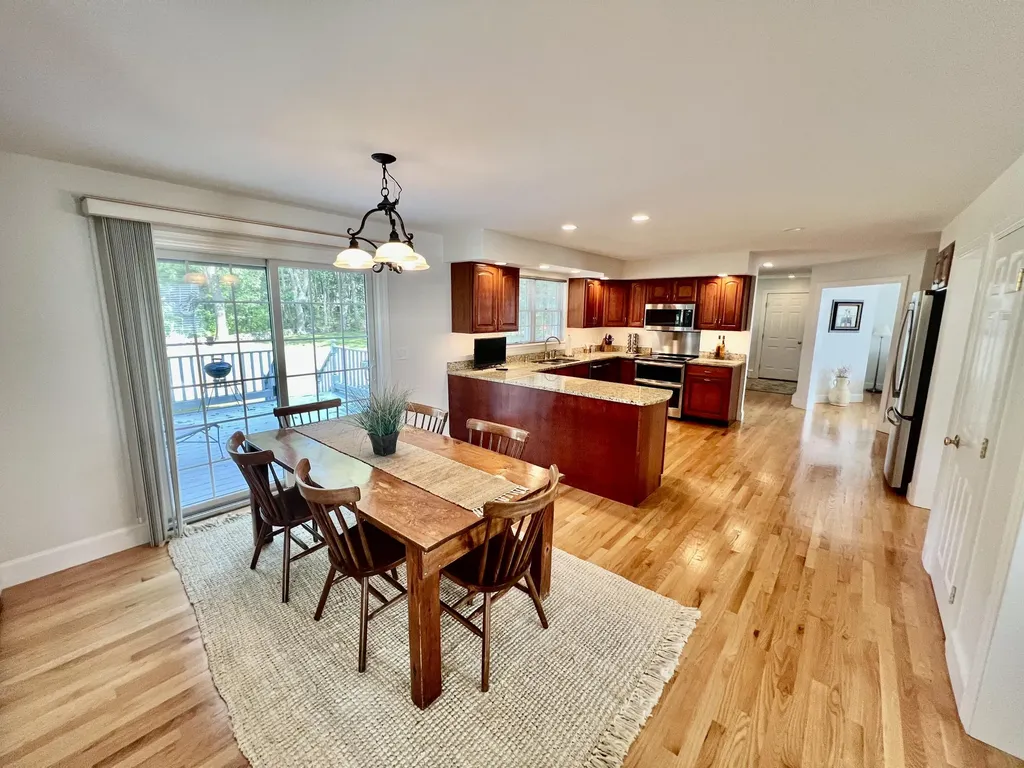 32 Vista Drive South Portland ME 04106