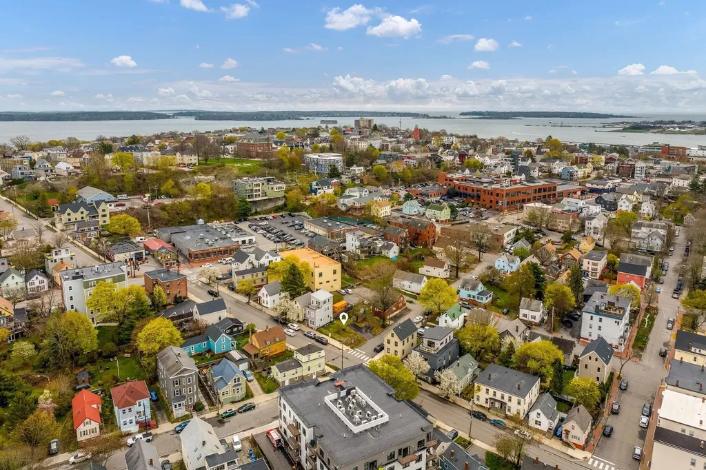 20 Fox Street Portland ME 04101