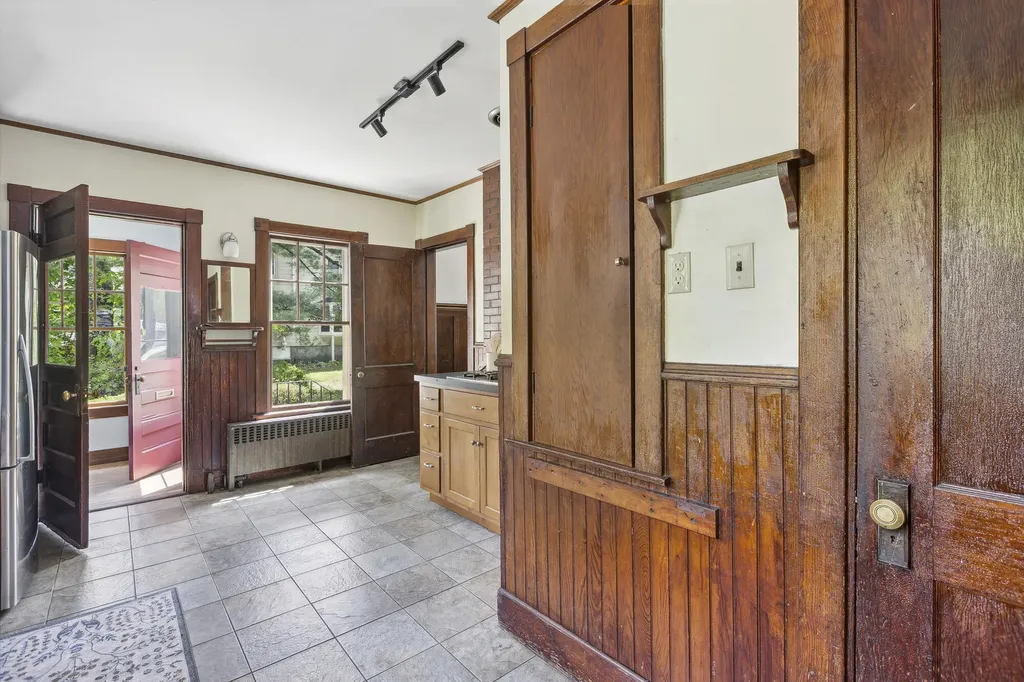 1625 Forest Avenue Portland ME 04103