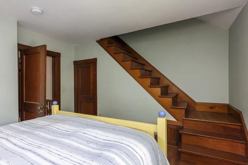 1625 Forest Avenue Portland ME 04103