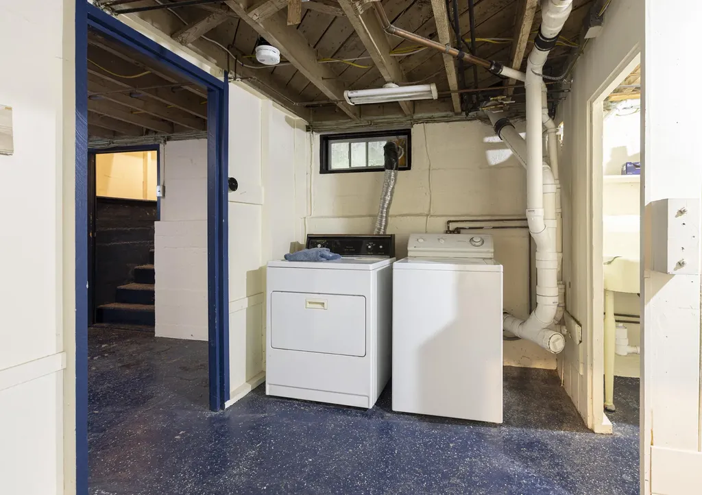 1625 Forest Avenue Portland ME 04103
