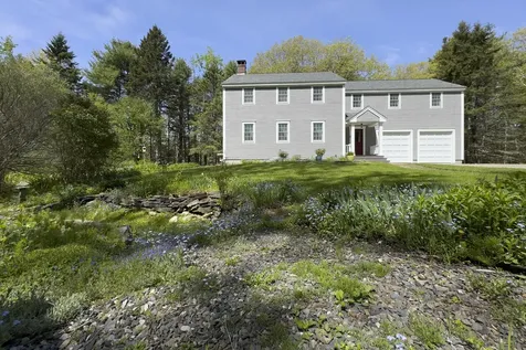 124 Lakeview & Lot 13 Lakeview Road Boothbay Harbor ME 04538
