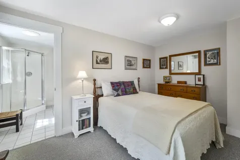 124 Lakeview & Lot 13 Lakeview Road Boothbay Harbor ME 04538