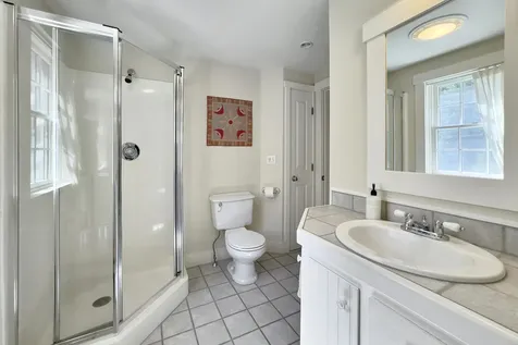 124 Lakeview & Lot 13 Lakeview Road Boothbay Harbor ME 04538