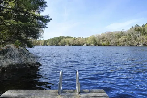 124 Lakeview & Lot 13 Lakeview Road Boothbay Harbor ME 04538