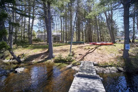 124 Lakeview & Lot 13 Lakeview Road Boothbay Harbor ME 04538