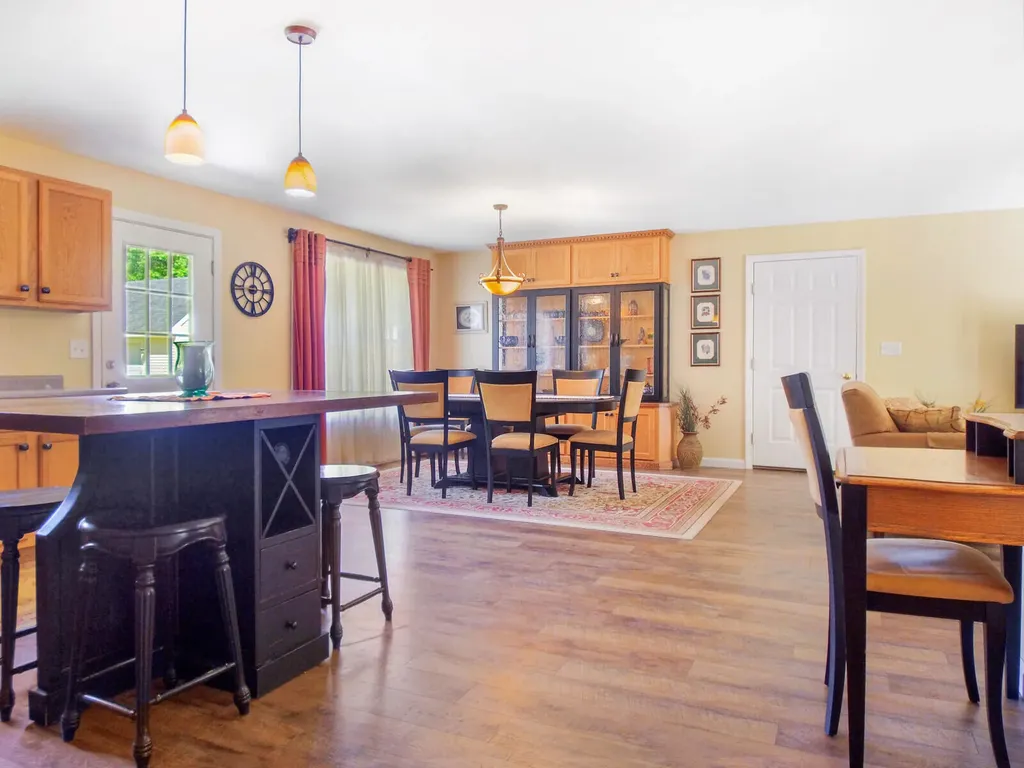 12 James Road Vassalboro ME 04989