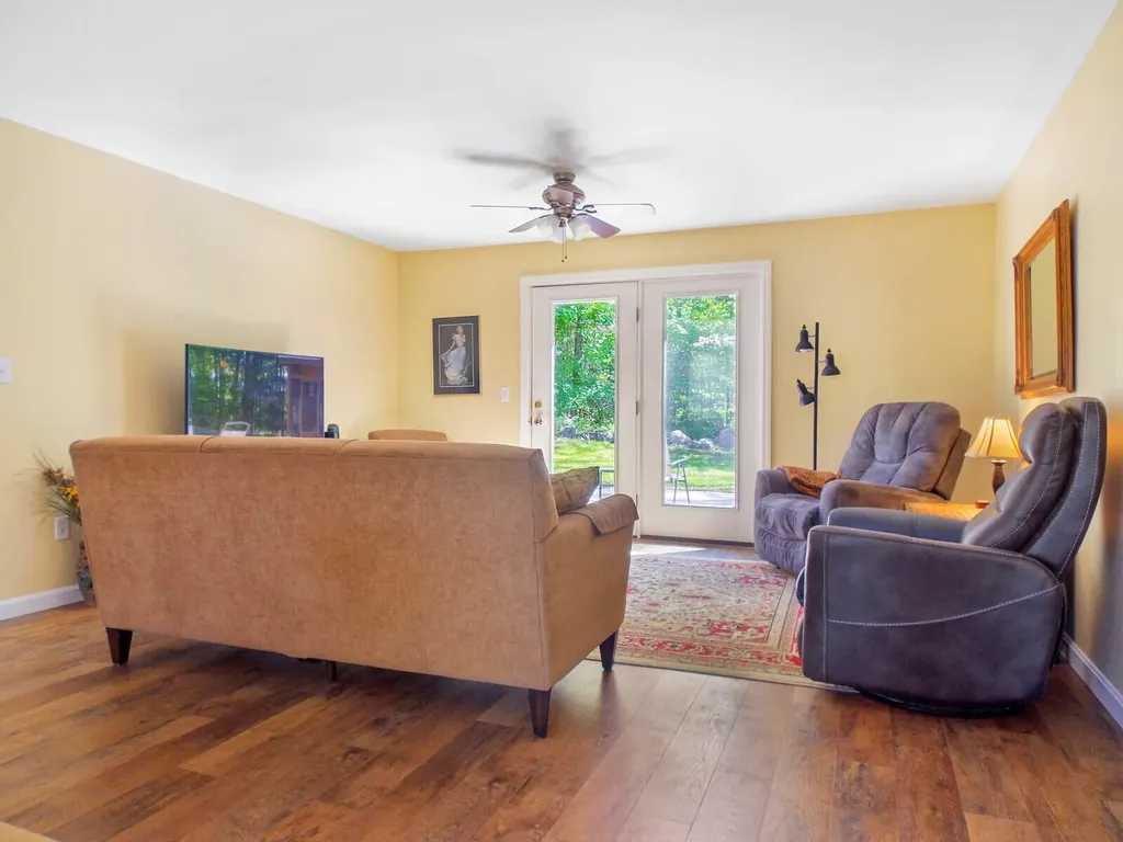 12 James Road Vassalboro ME 04989
