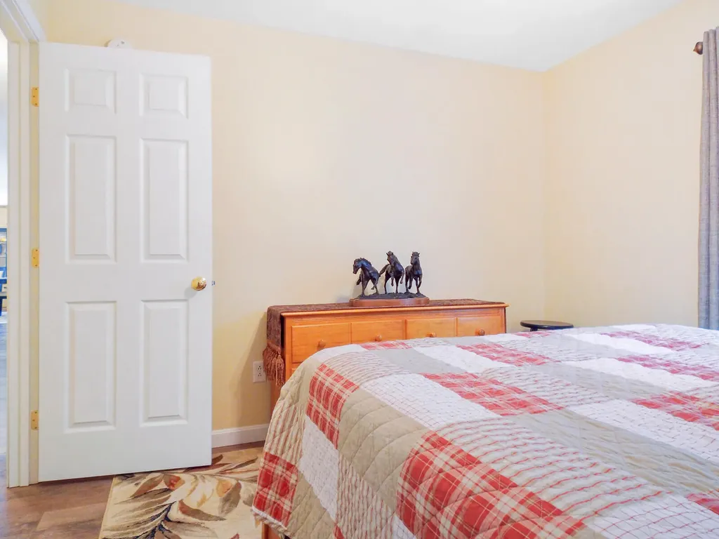 12 James Road Vassalboro ME 04989