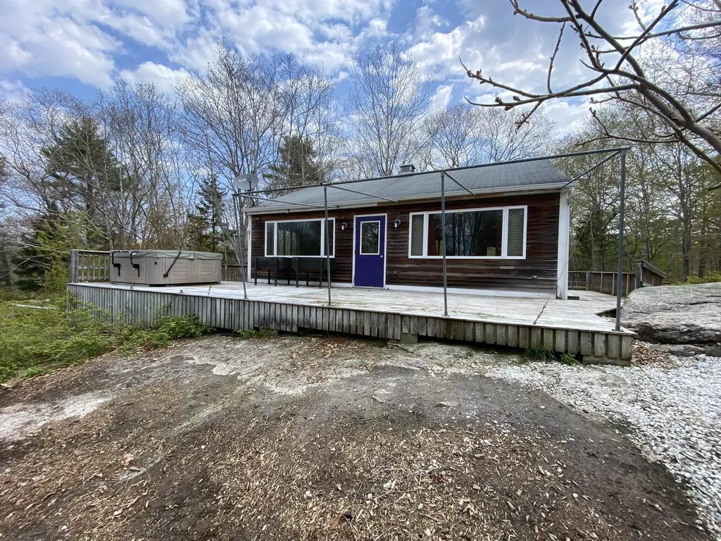 49 Sheepscot Shores Road Boothbay ME 04537
