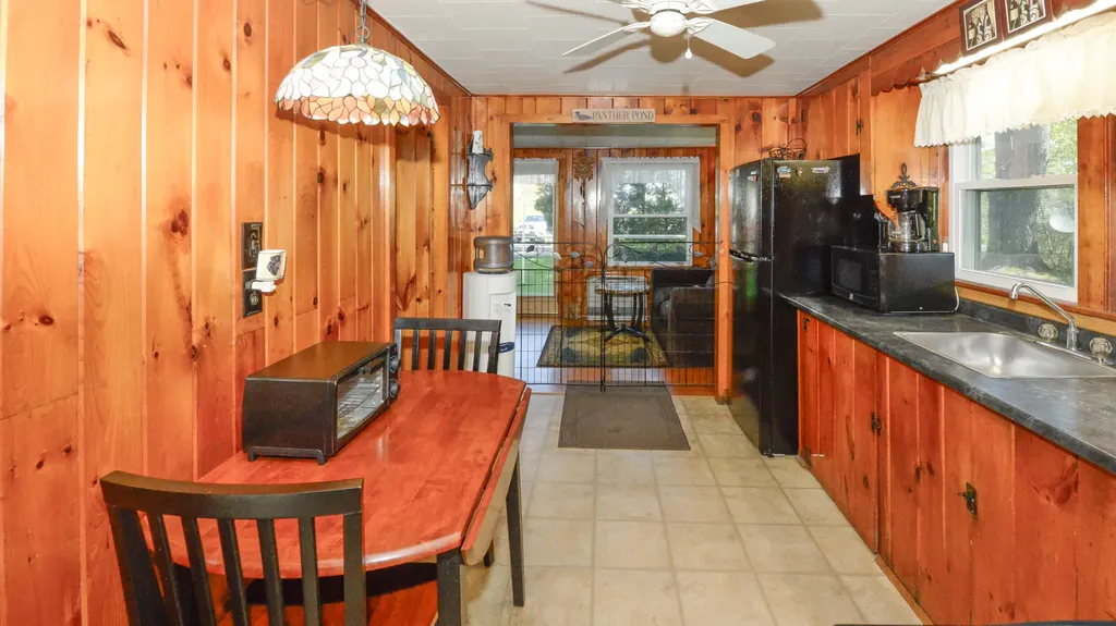 11 Boulder Road Raymond ME 04071