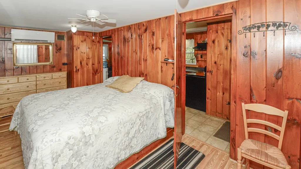 11 Boulder Road Raymond ME 04071