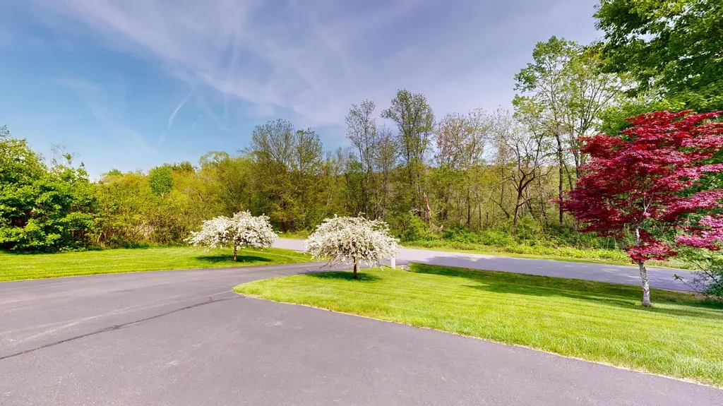 11 Densmore Lane Dresden ME 04342