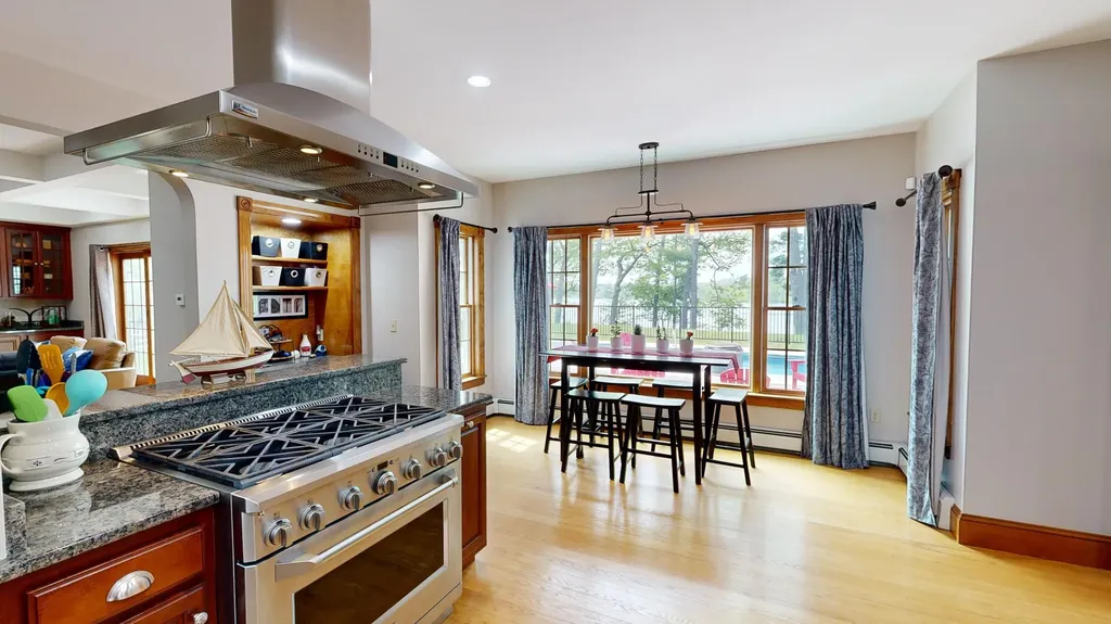11 Densmore Lane Dresden ME 04342
