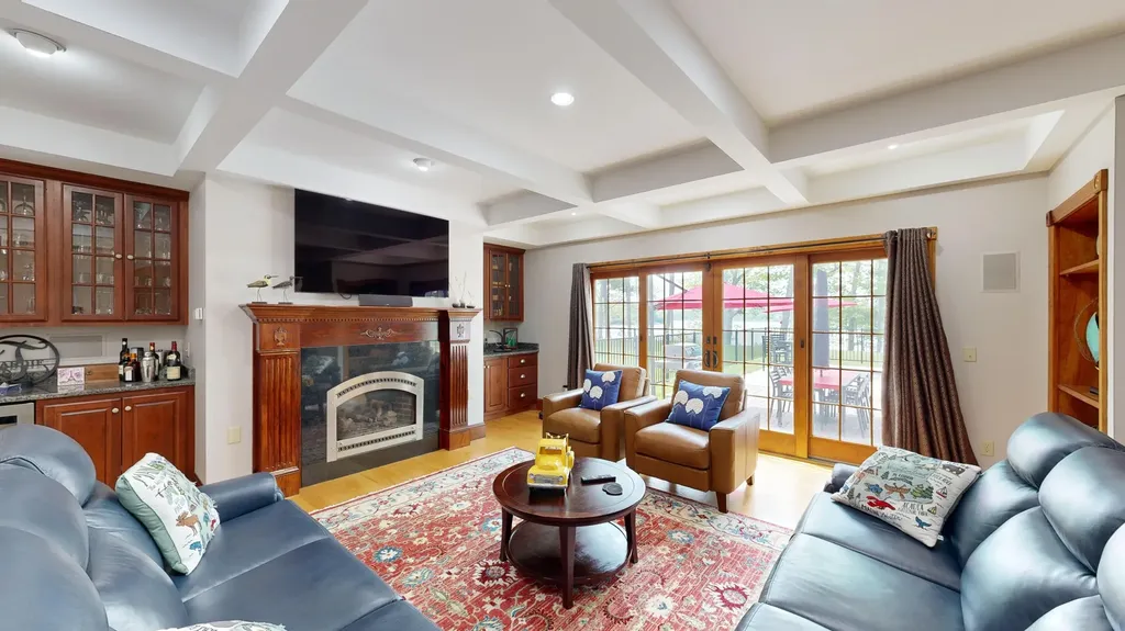 11 Densmore Lane Dresden ME 04342