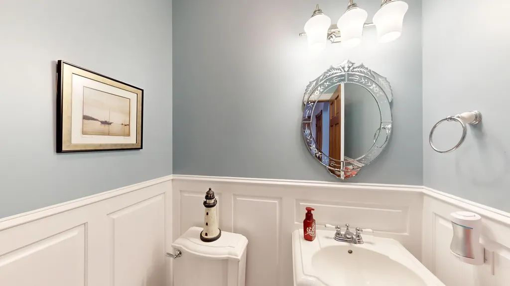 11 Densmore Lane Dresden ME 04342