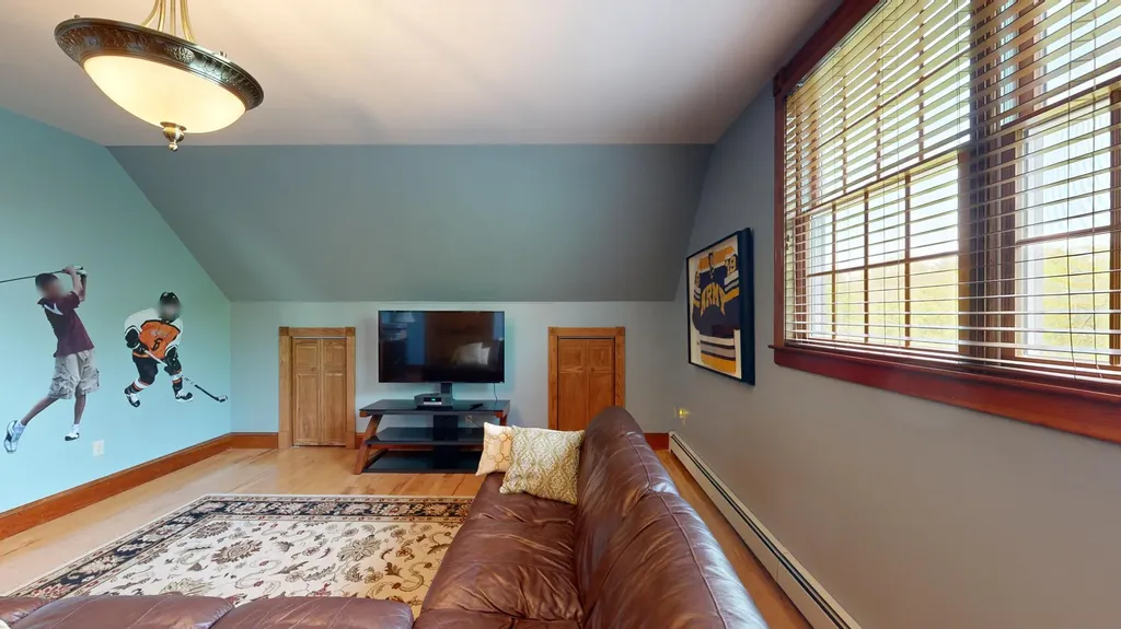 11 Densmore Lane Dresden ME 04342
