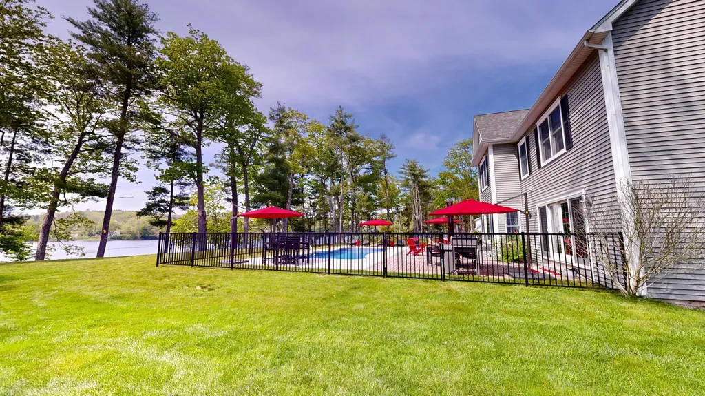 11 Densmore Lane Dresden ME 04342