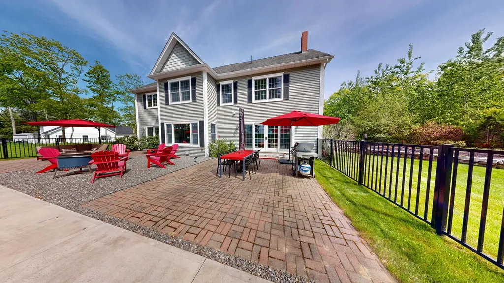 11 Densmore Lane Dresden ME 04342