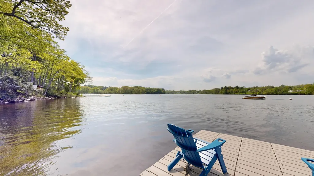 11 Densmore Lane Dresden ME 04342