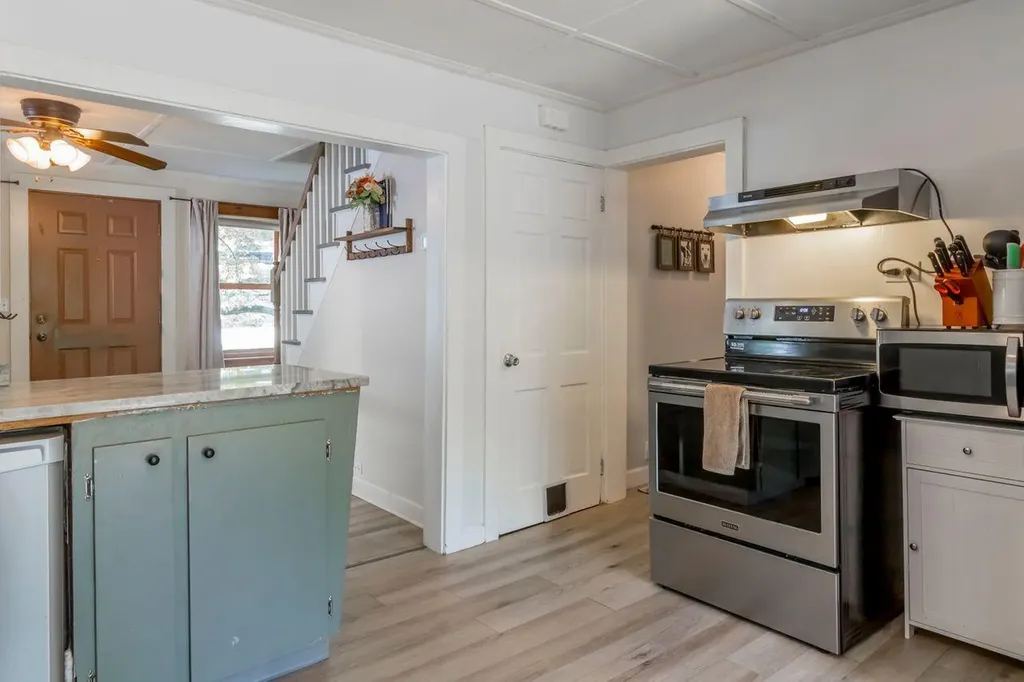 124 Falmouth Road Windham ME 04062