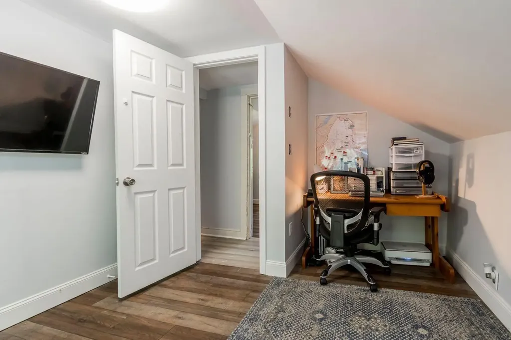 124 Falmouth Road Windham ME 04062