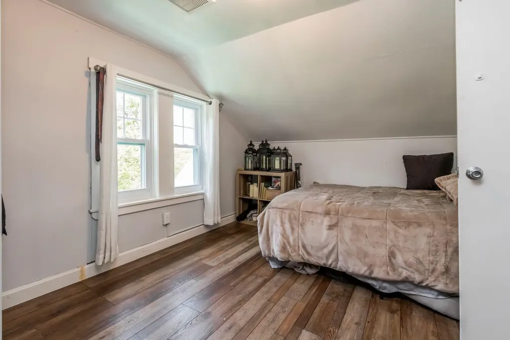 124 Falmouth Road Windham ME 04062