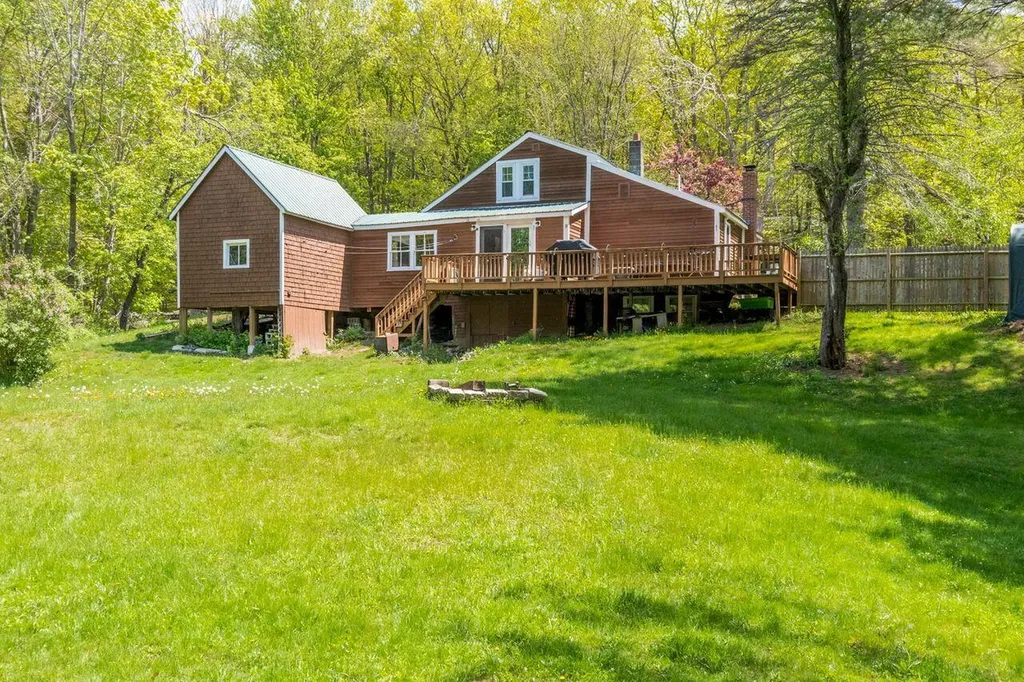 124 Falmouth Road Windham ME 04062